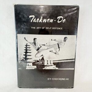 Rare Vtg Taekwon-Do The Art of Self Defence Book Choi Hong Hi 1965 Martial Arts